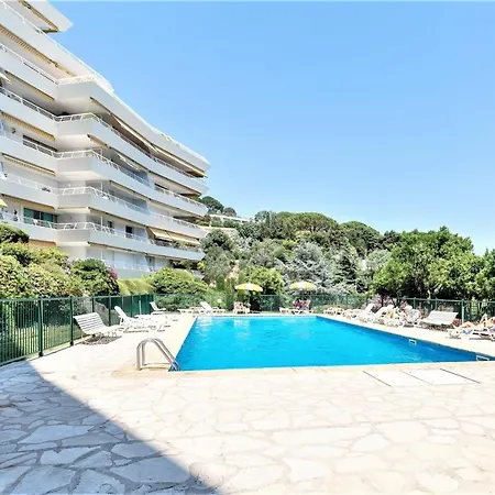 Vaneau 1 Bedroom - Pool - Tennis - Parking